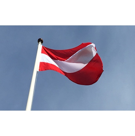 Österrikes Flagga